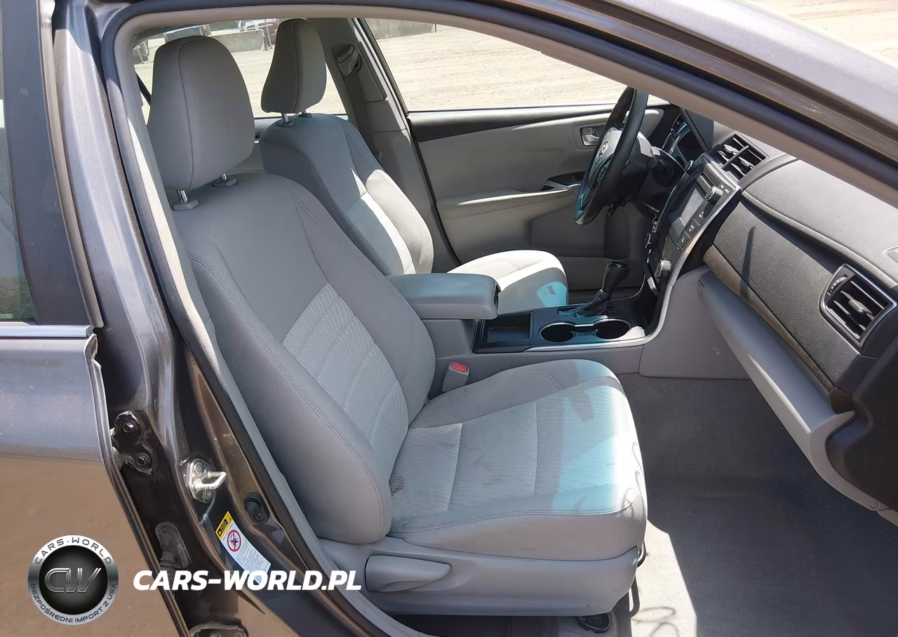 2017 Toyota Camry Le VIN:4T1BF1FK6HU738147 - 5