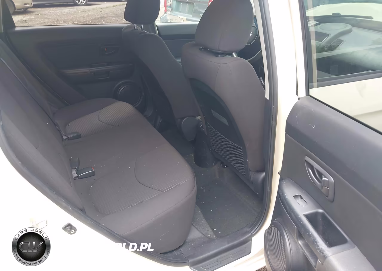 2012 Kia Soul VIN:KNDJT2A52C7390550 - 8