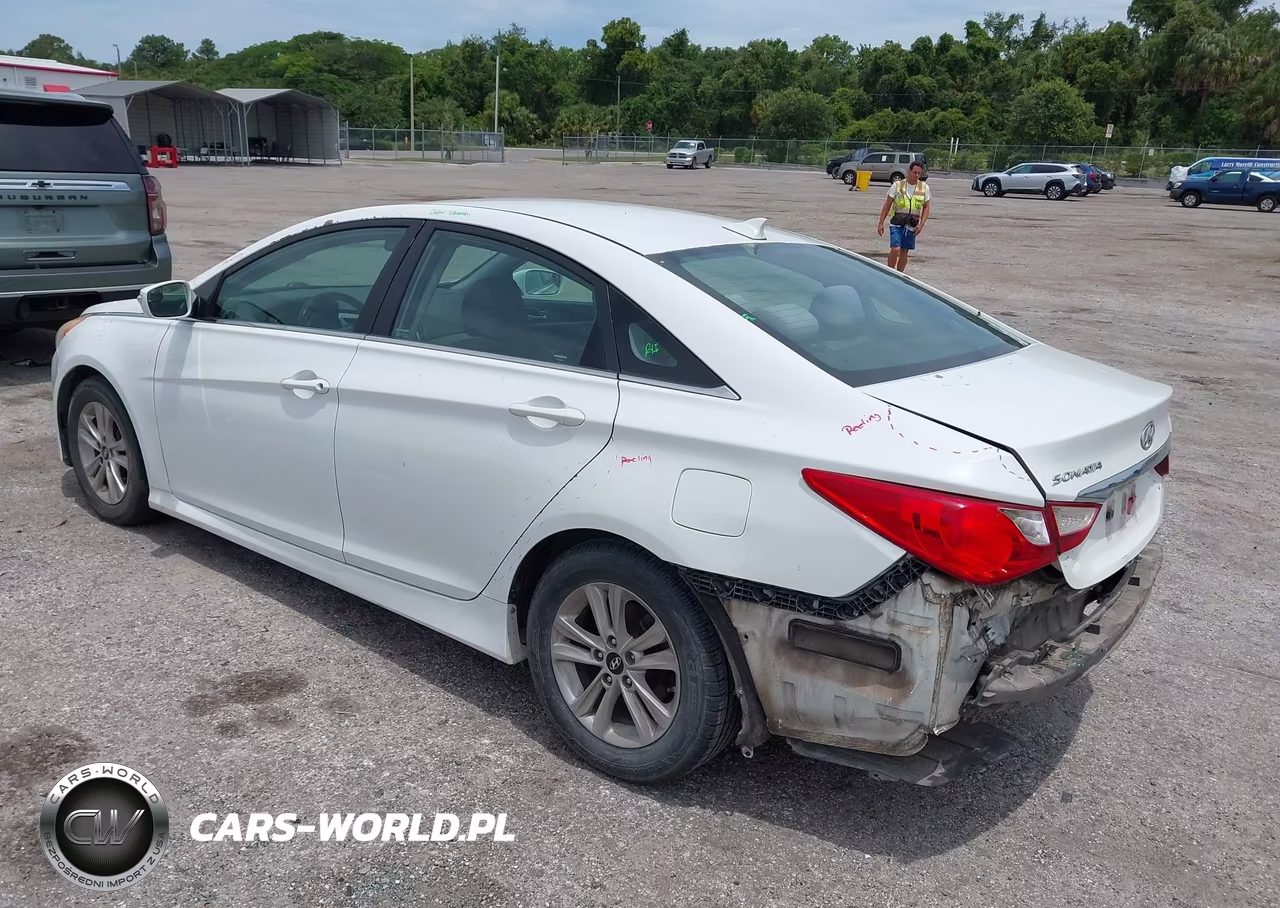 2014 Hyundai Sonata Gls VIN:5NPEB4AC4EH902211 - 3
