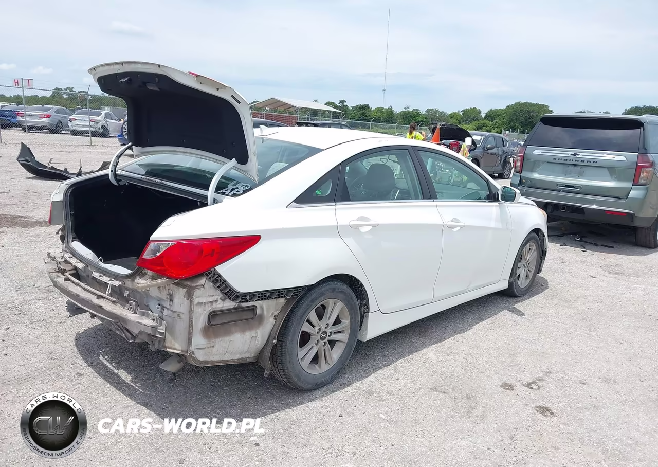 2014 Hyundai Sonata Gls VIN:5NPEB4AC4EH902211 - 4