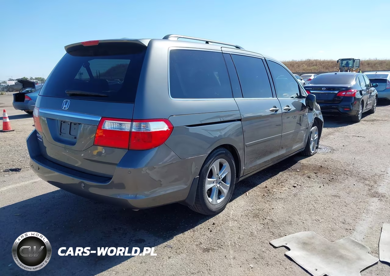 2007 Honda Odyssey Touring VIN:5FNRL38847B124195 - 4