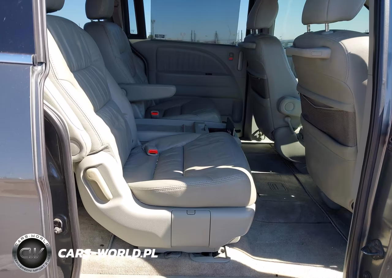 2007 Honda Odyssey Touring VIN:5FNRL38847B124195 - 8