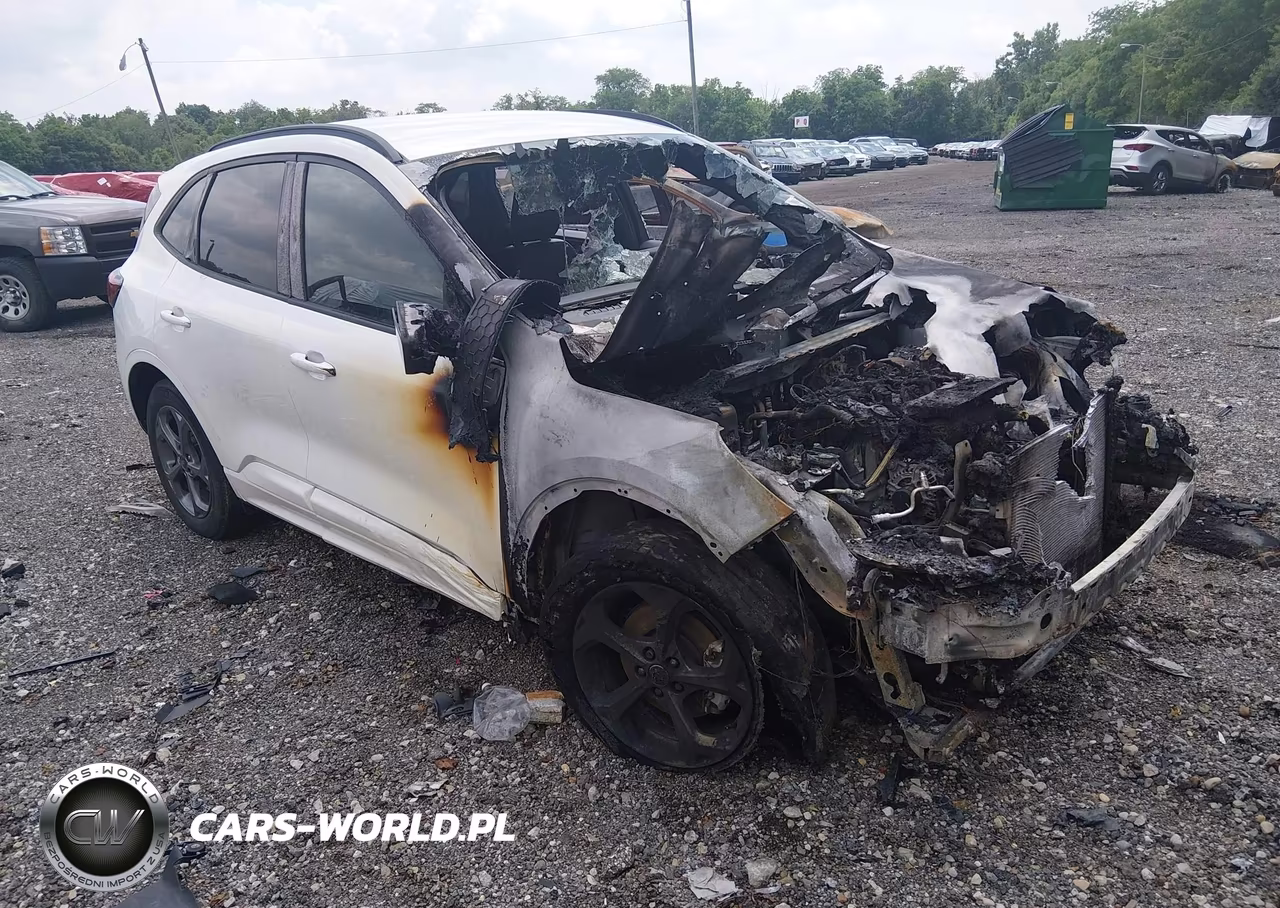 2023 Ford Escape St-Line – zdjęcie 1 z 11