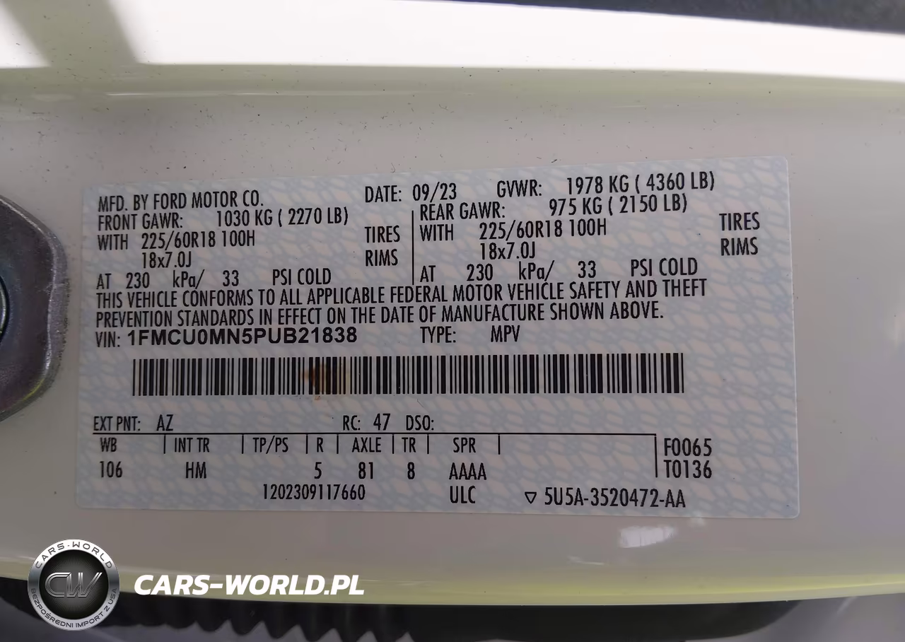2023 Ford Escape St-Line VIN:1FMCU0MN5PUB21838 - 9