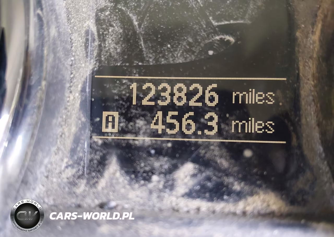 2015 Nissan Rogue Select S VIN:JN8AS5MT3FW159461 - 16