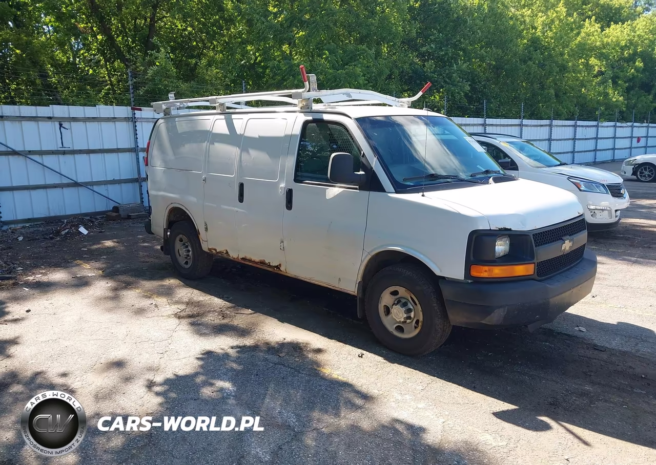 2015 Chevrolet Express 2500 Work Van