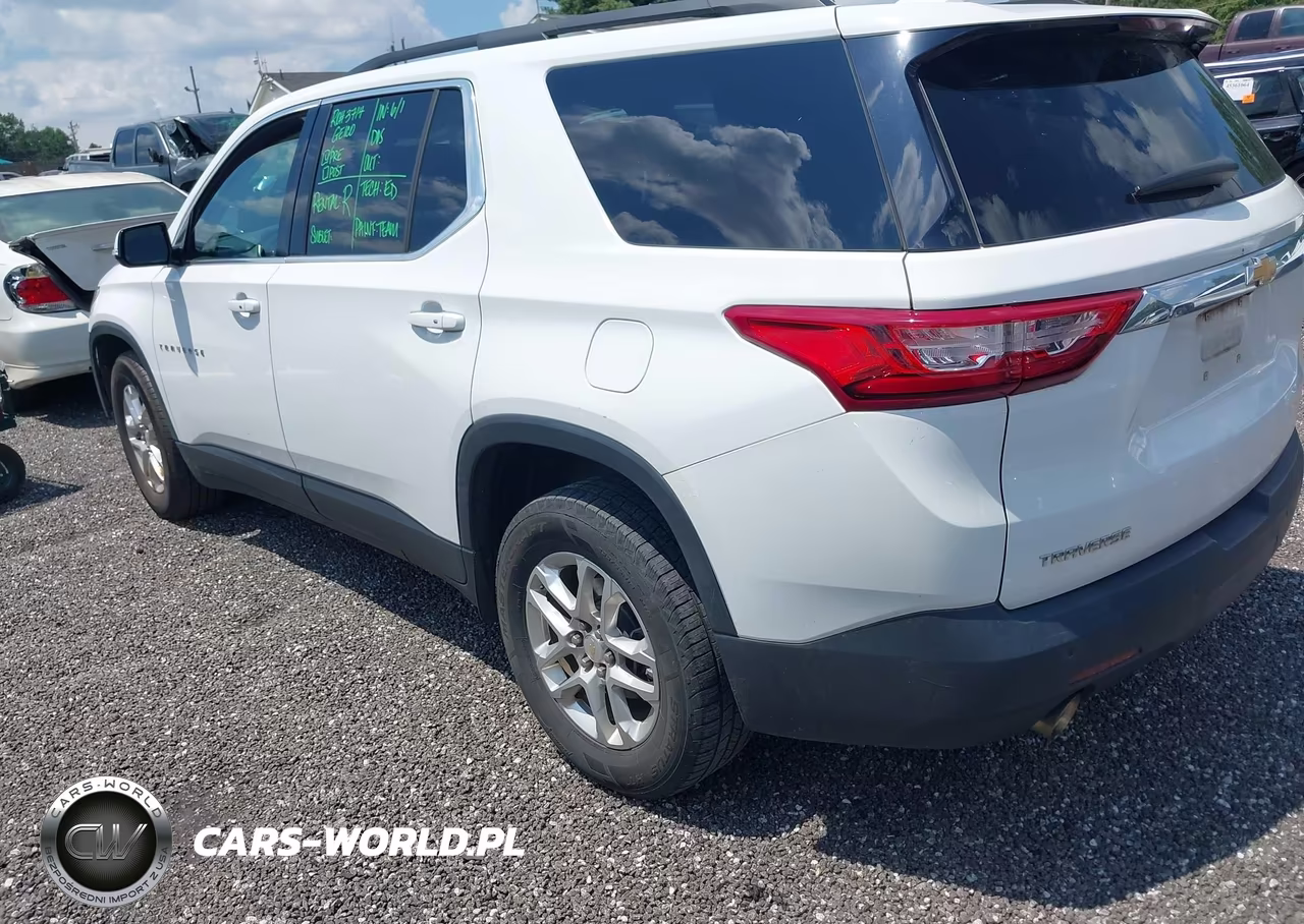 2019 Chevrolet Traverse 1Lt VIN:1GNERGKW8KJ145930 - 3
