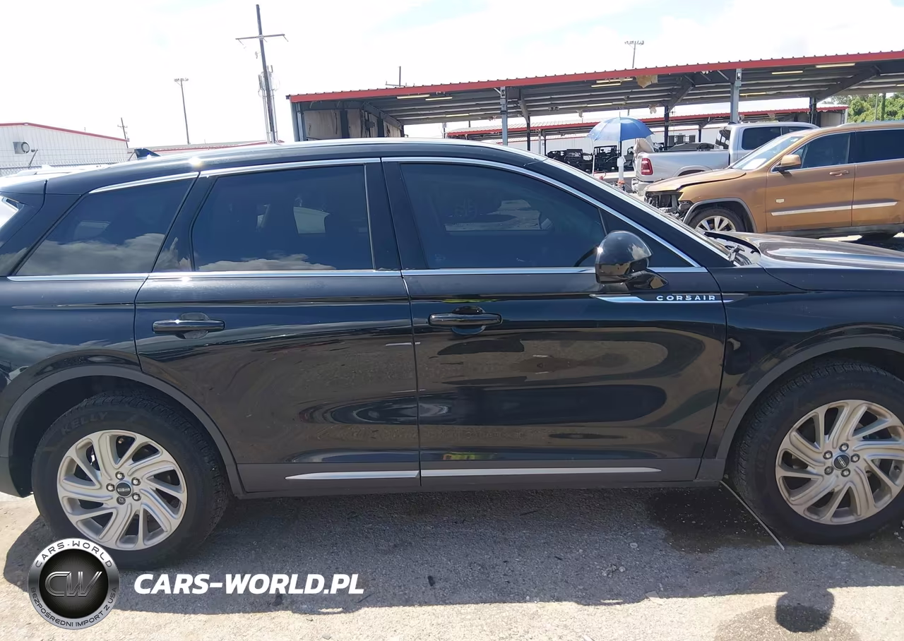 2023 Lincoln Corsair Standard VIN:5LMCJ1CA7PUL19203 - 13