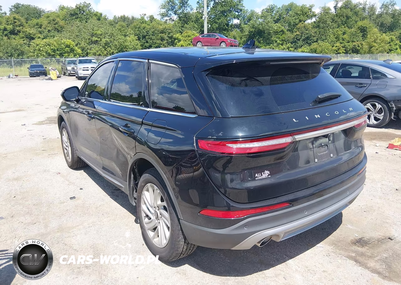 2023 Lincoln Corsair Standard VIN:5LMCJ1CA7PUL19203 - 3