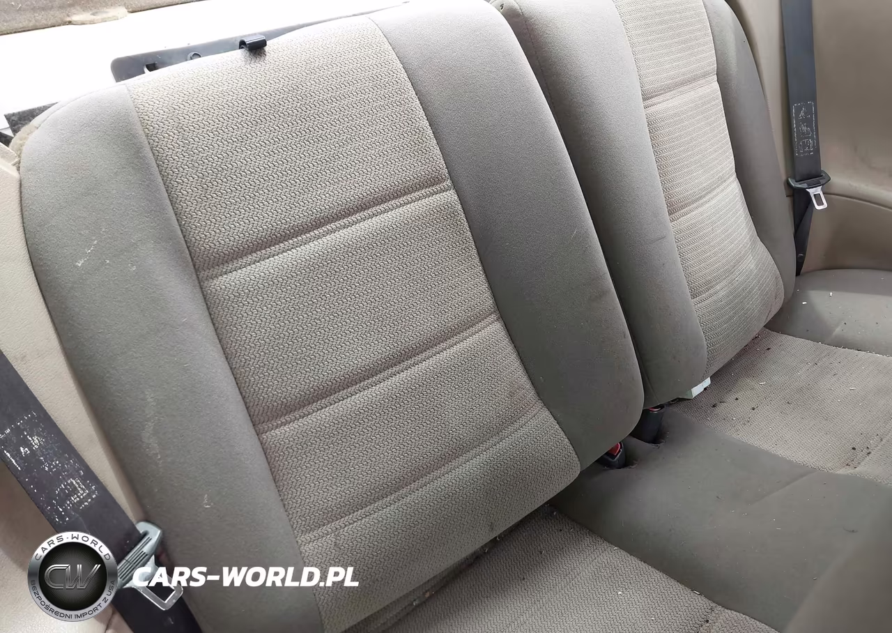2002 Ford Mustang Deluxe-Premium VIN:1FAFP40472F132565 - 8
