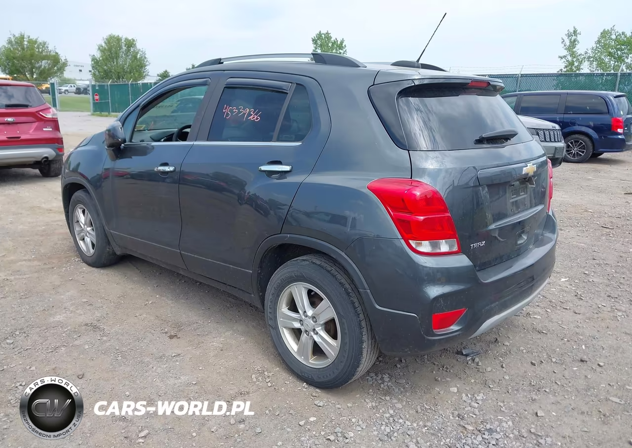 2018 Chevrolet Trax Lt VIN:KL7CJLSB5JB683603 - 3