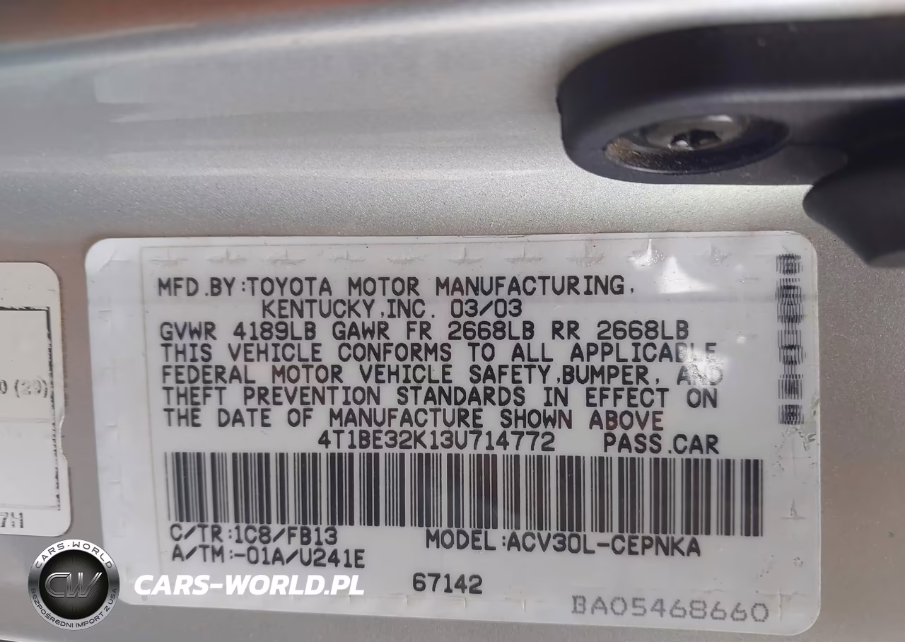 2003 Toyota Camry Le VIN:4T1BE32K13U714772 - 9
