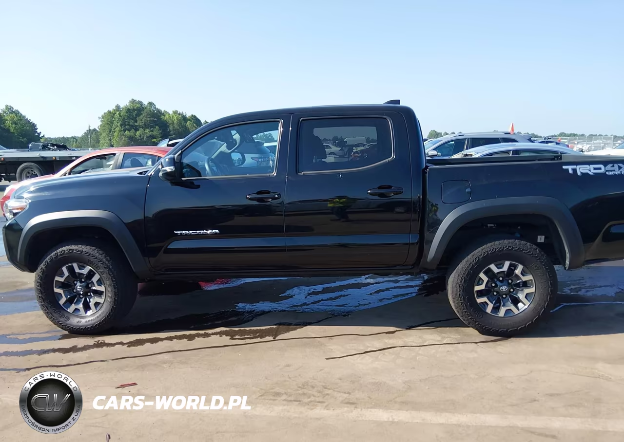 2023 Toyota Tacoma Trd Off Road VIN:3TMCZ5AN5PM636530 - 14