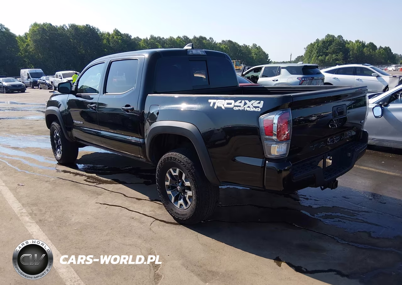 2023 Toyota Tacoma Trd Off Road VIN:3TMCZ5AN5PM636530 - 3