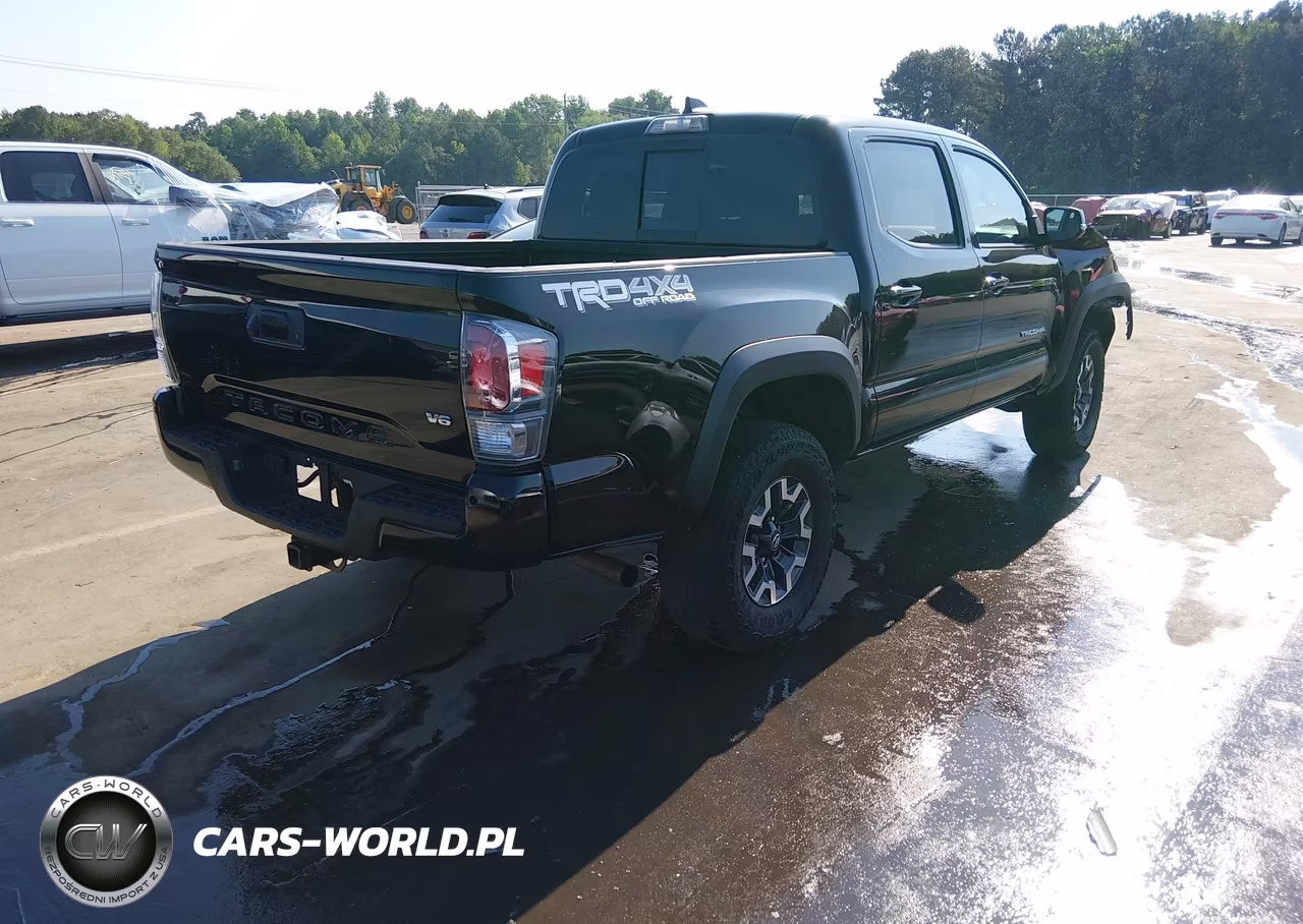 2023 Toyota Tacoma Trd Off Road VIN:3TMCZ5AN5PM636530 - 4