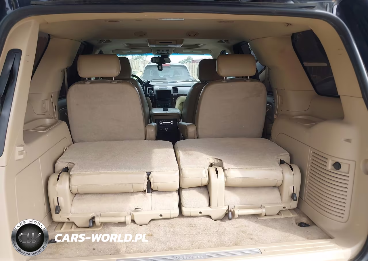 2009 Cadillac Escalade Standard VIN:1GYFK23299R124414 - 17