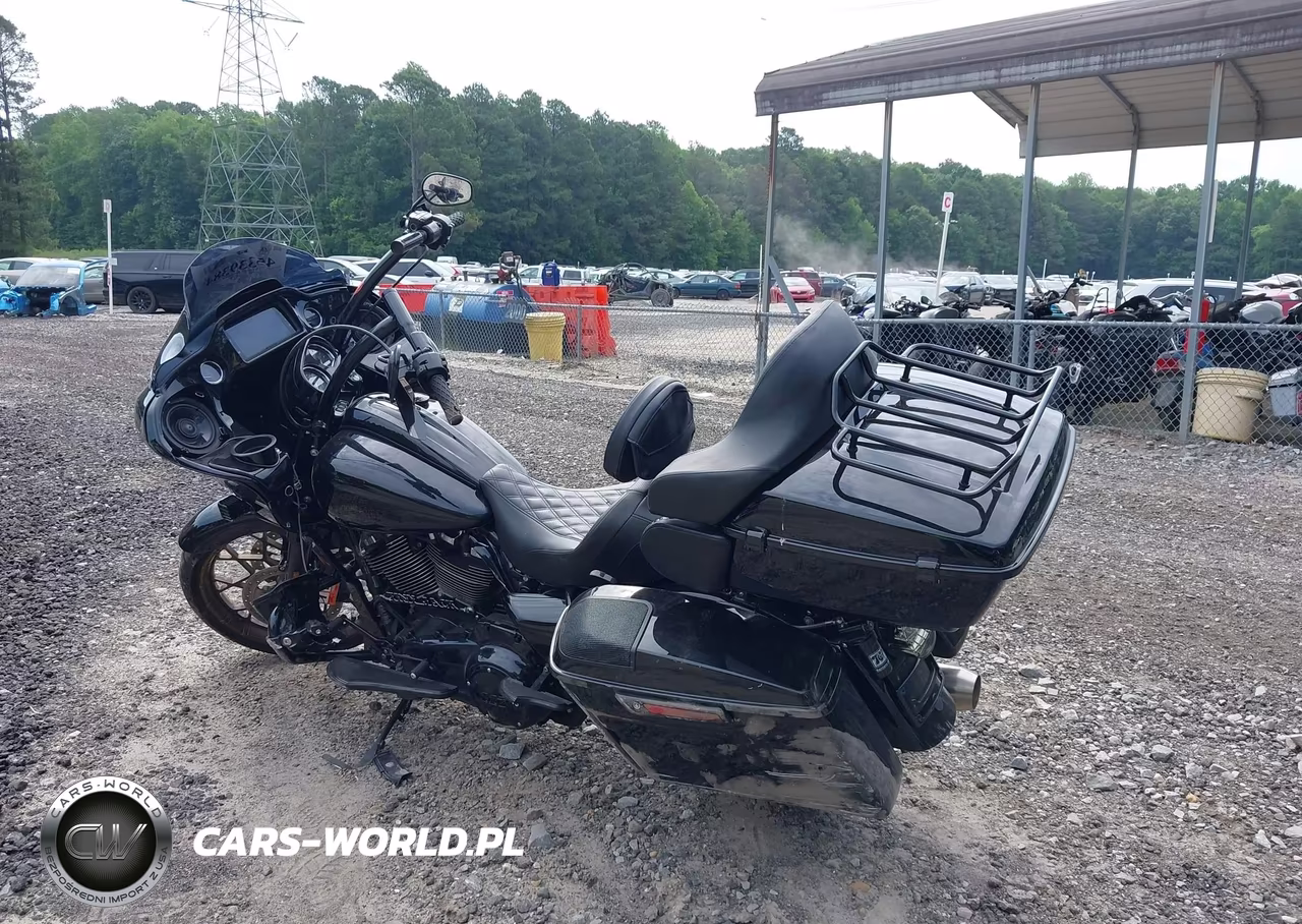 2023 Harley-Davidson Fltrxst VIN:1HD1ACL10PB652069 - 3