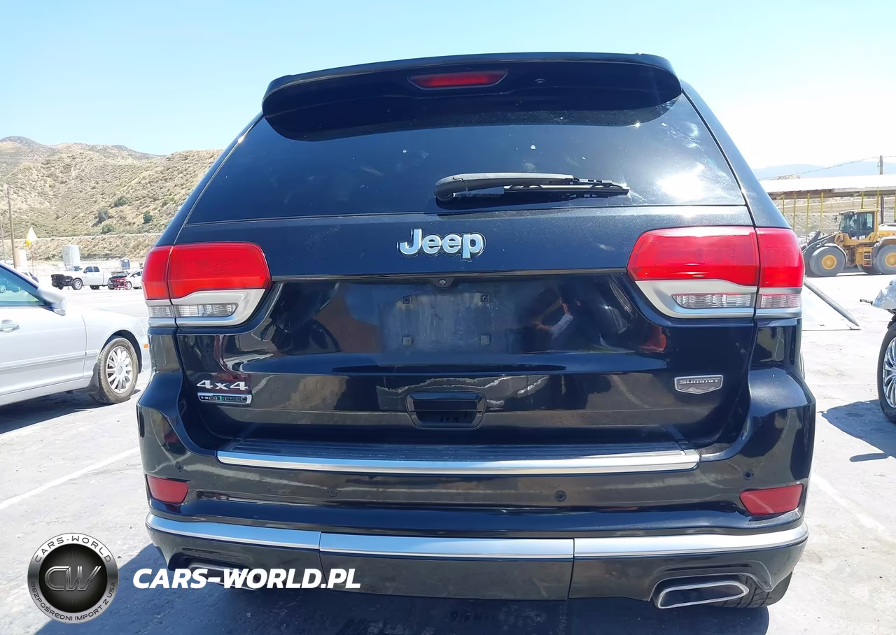 2015 Jeep Grand Cherokee Summit VIN:1C4RJFJM3FC210947 - 16