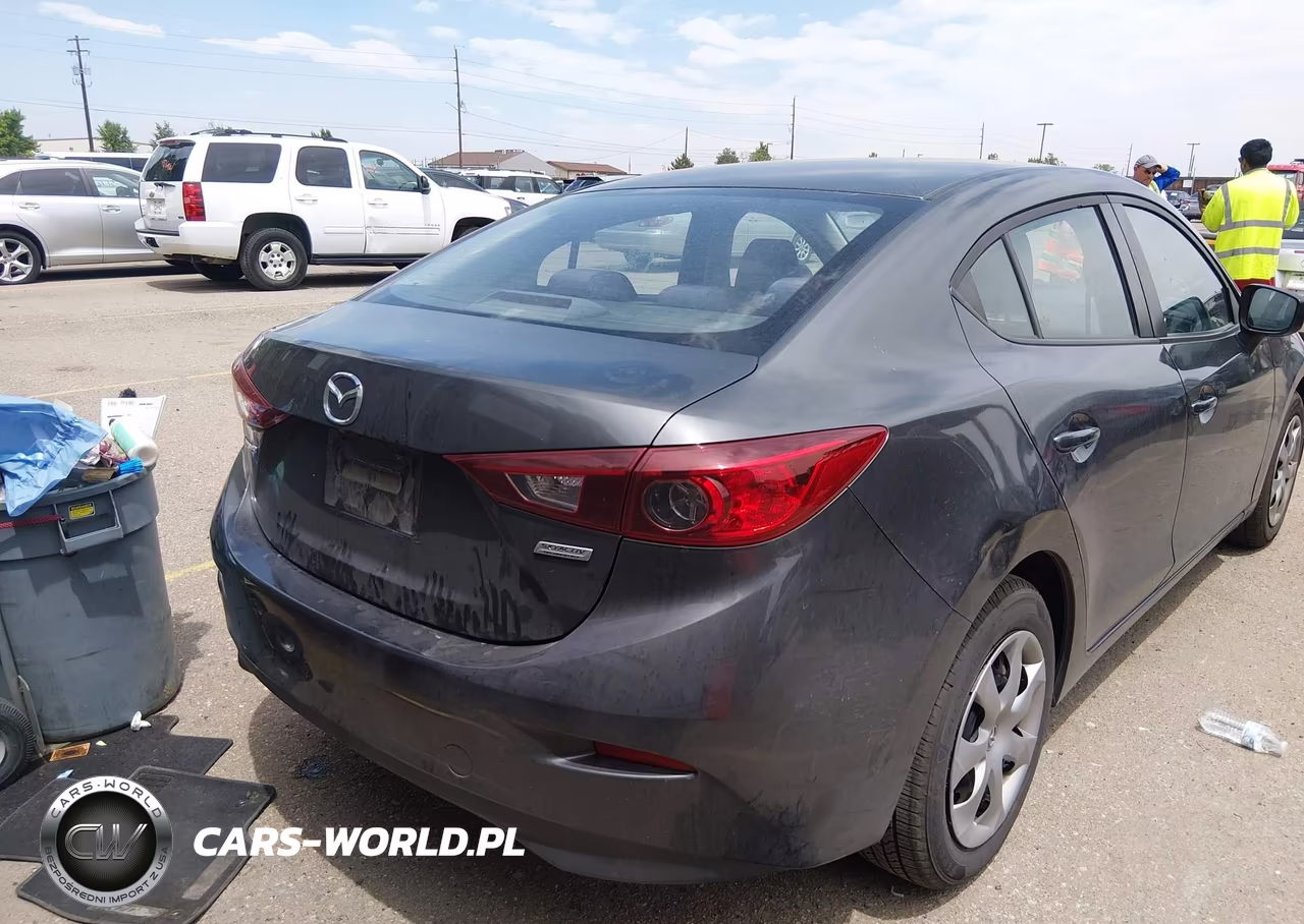 2016 Mazda Mazda3 I Sport VIN:JM1BM1T75G1282006 - 4