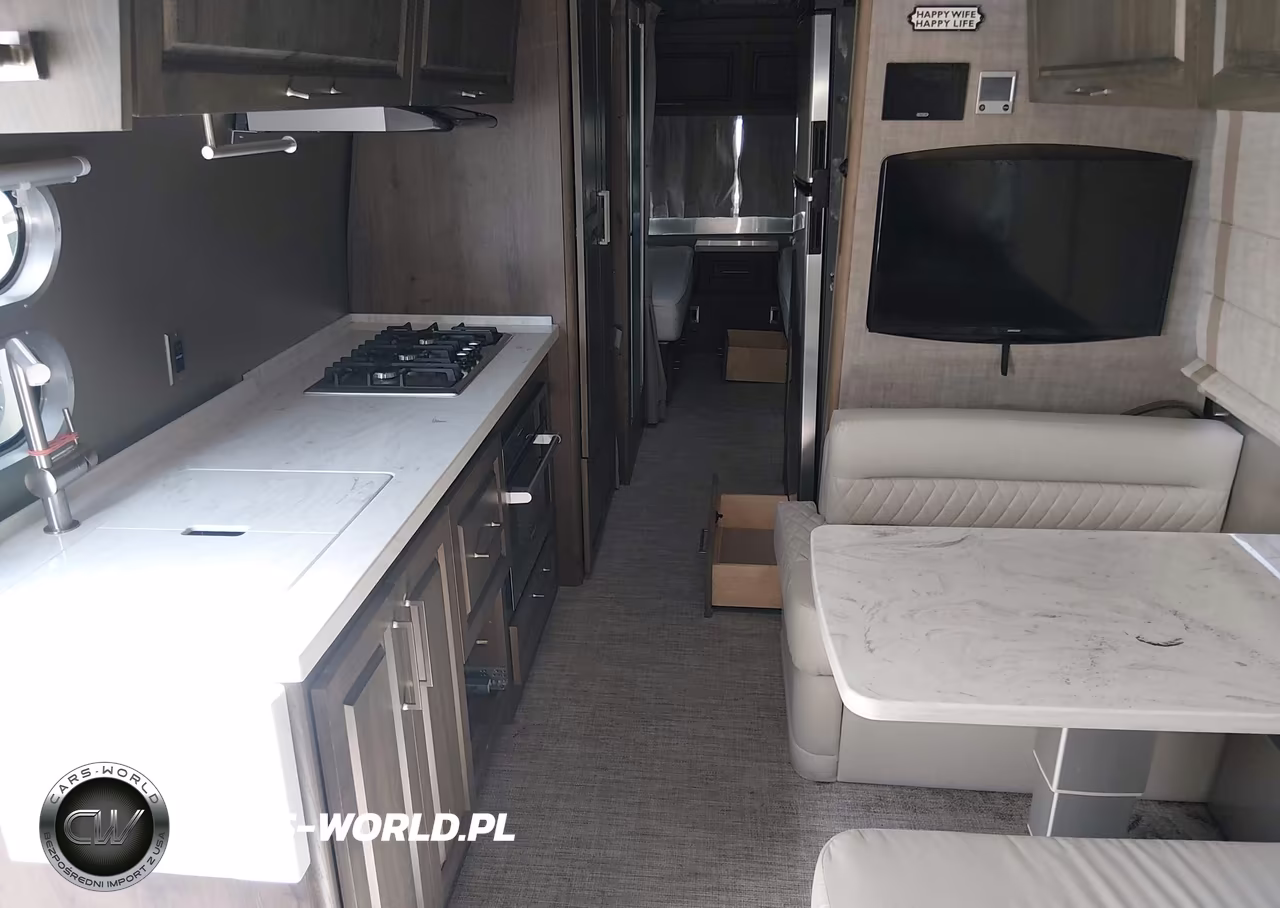 2023 Airstream Classic 30Rb Travel Trailer VIN:1STJBYP24PJ567760 - 17