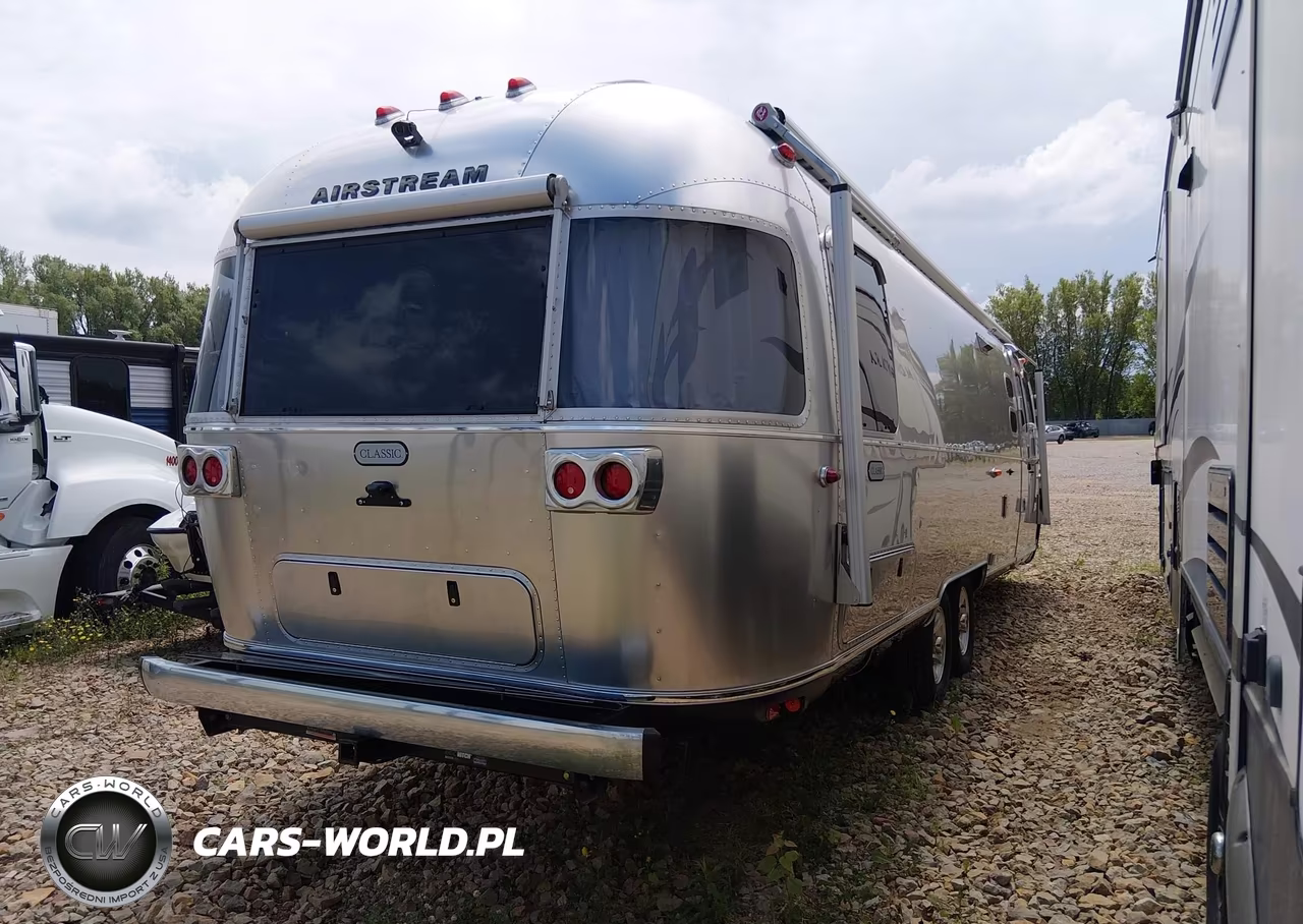 2023 Airstream Classic 30Rb Travel Trailer VIN:1STJBYP24PJ567760 - 4