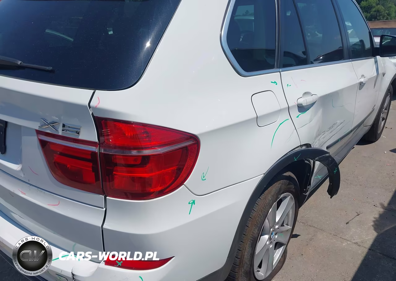 2013 BMW X5 xDrive35D VIN:5UXZW0C52D0B93157 - 17