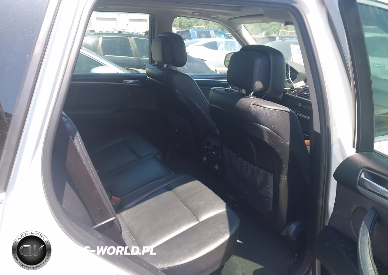 2013 BMW X5 xDrive35D VIN:5UXZW0C52D0B93157 - 8