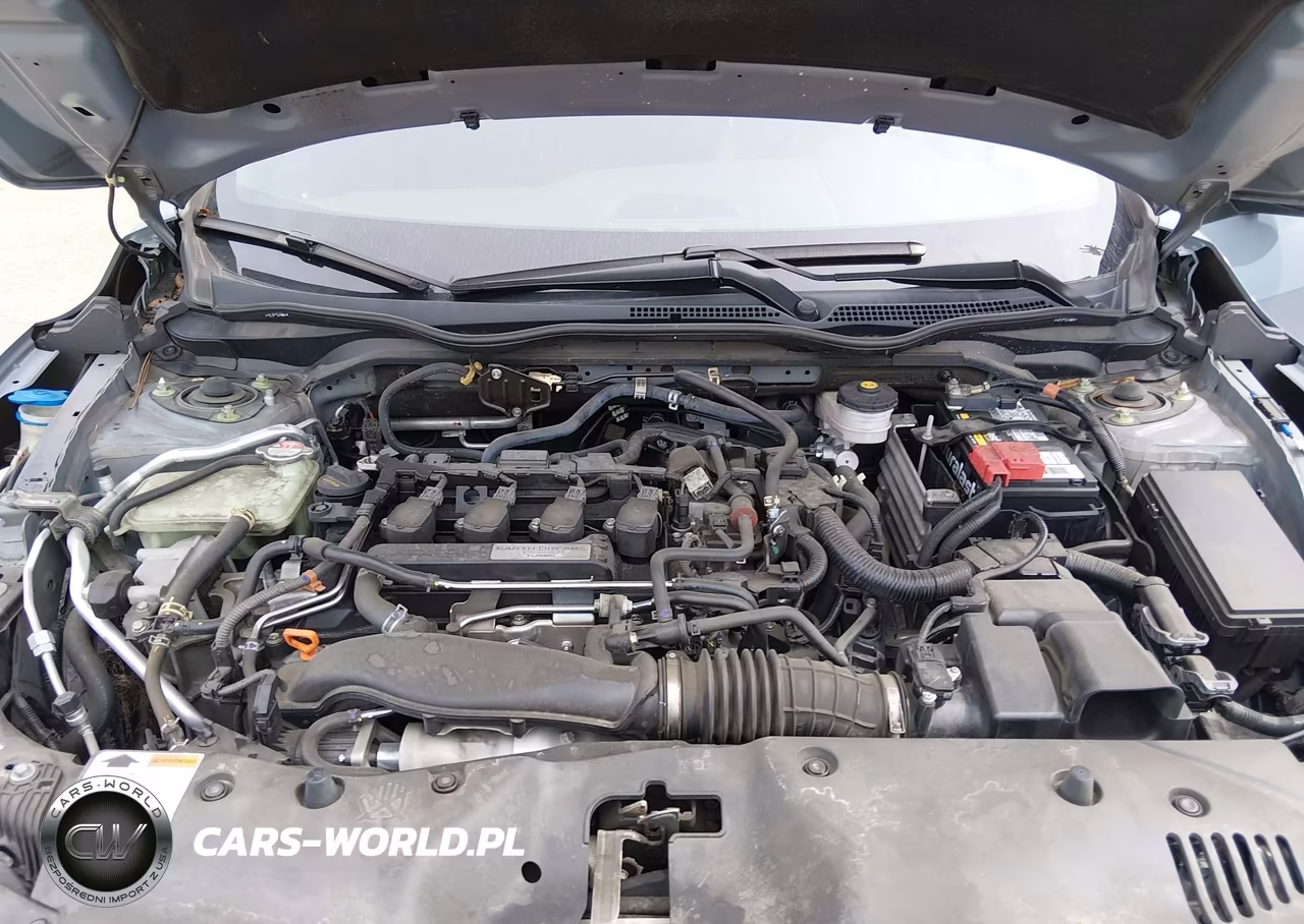 2018 Honda Civic Sport Touring VIN:SHHFK7H93JU218113 - 10