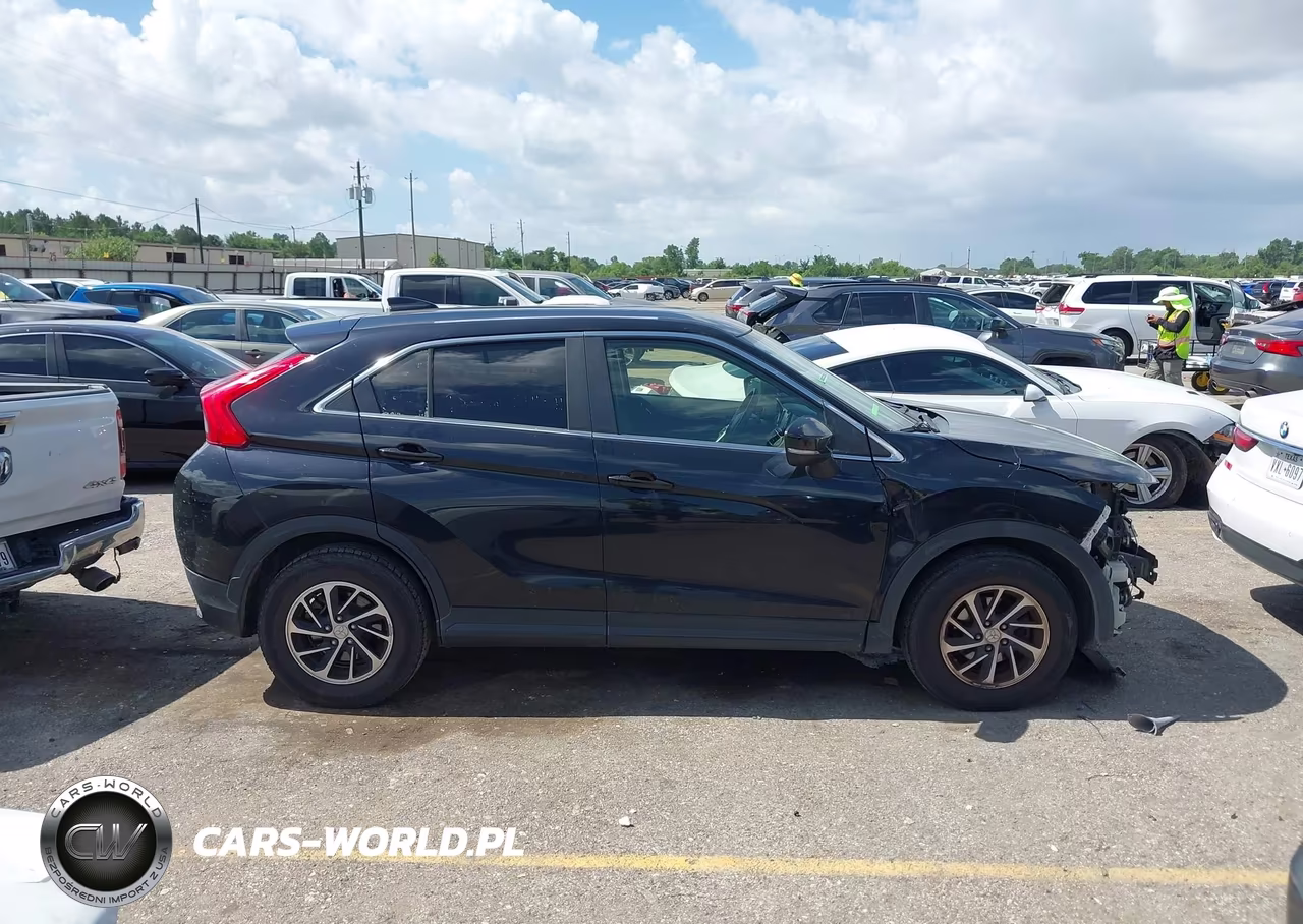 2020 Mitsubishi Eclipse Cross Es 1.5T VIN:JA4AS3AAXLZ023593 - 14