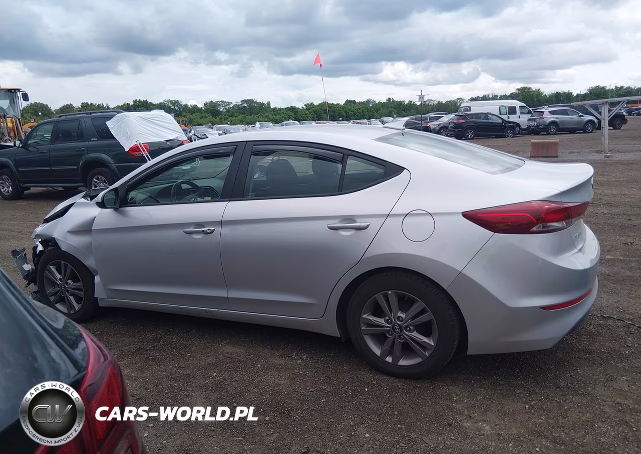 2017 Hyundai Elantra Value Edition VIN:5NPD84LF7HH171828 - 14
