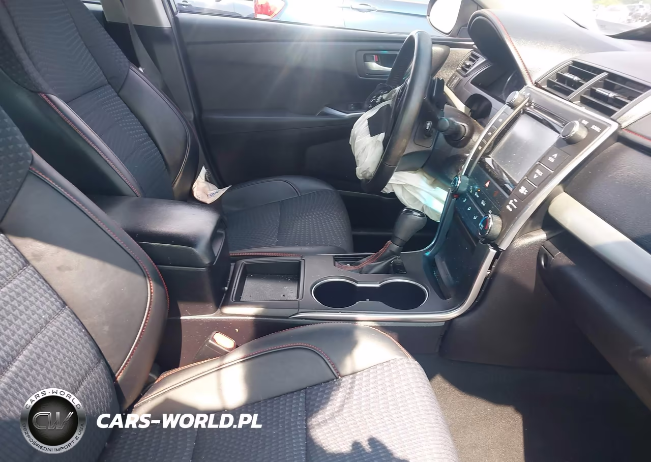 2015 Toyota Camry Se VIN:4T1BF1FK2FU478097 - 5