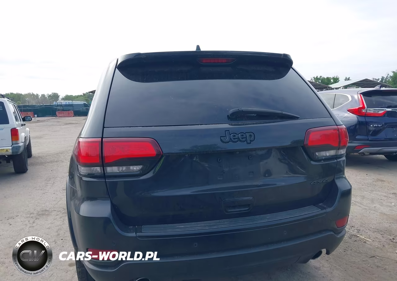 2015 Jeep Grand Cherokee Altitude VIN:1C4RJFAG1FC211072 - 16