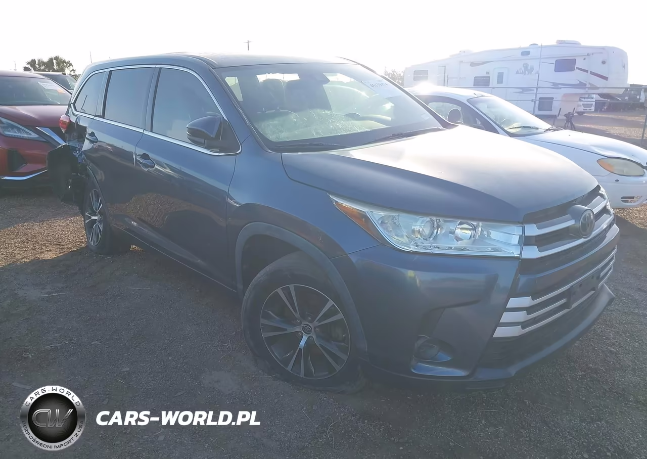 2019 Toyota Highlander Le