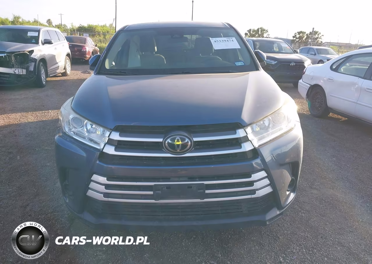 2019 Toyota Highlander Le VIN:5TDZARFH8KS060260 - 13