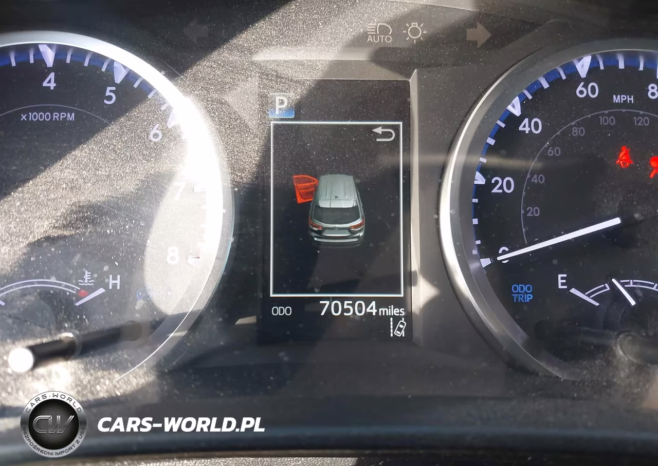 2019 Toyota Highlander Le VIN:5TDZARFH8KS060260 - 7
