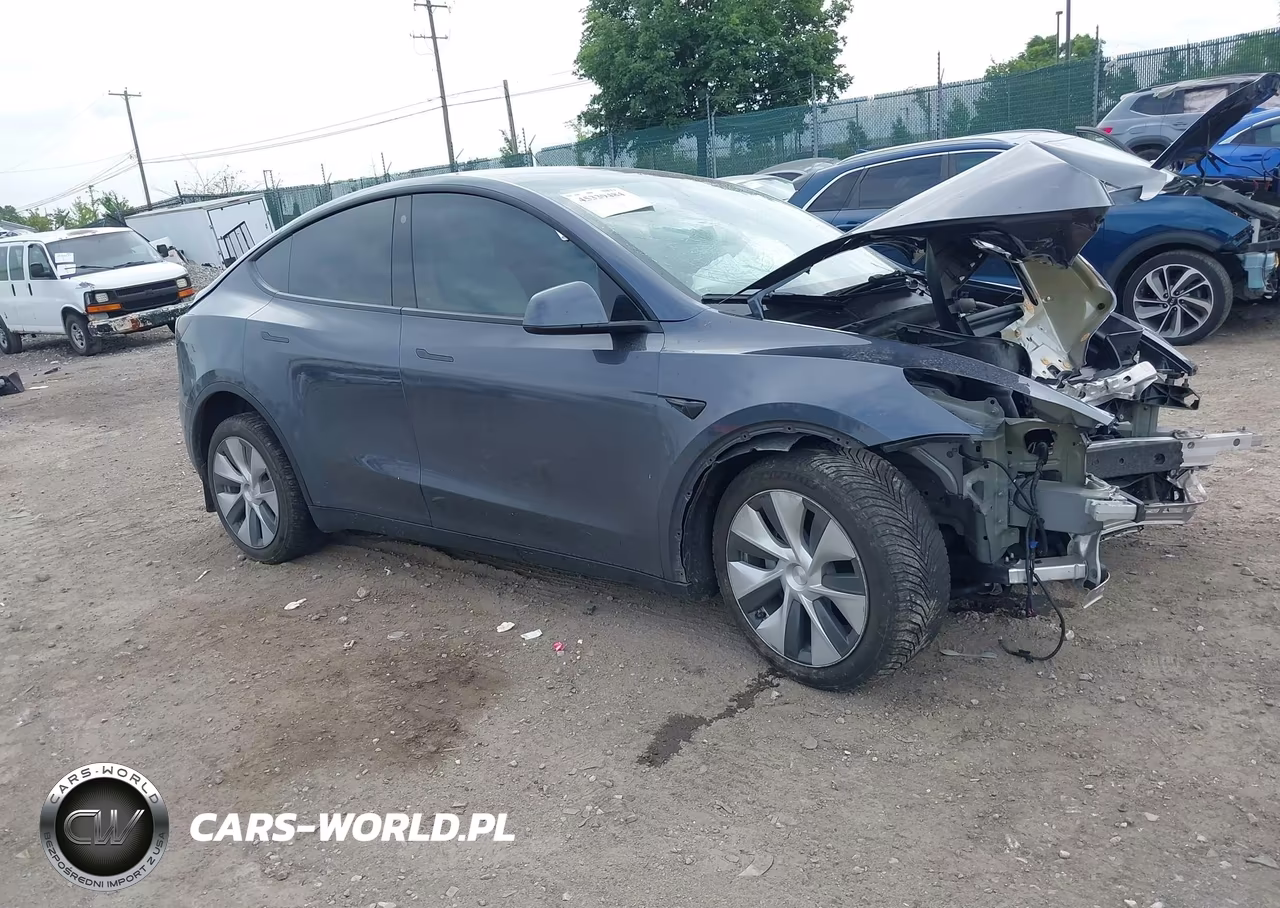 2022 Tesla Model Y Long Range Dual Motor All-Wheel Drive – zdjęcie 1 z 14