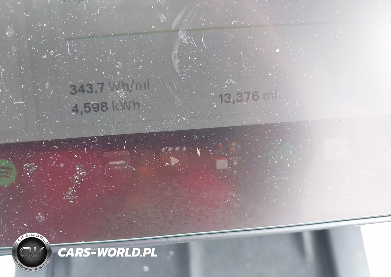 2022 Tesla Model Y Long Range Dual Motor All-Wheel Drive VIN:7SAYGDEE0NF457042 - 13