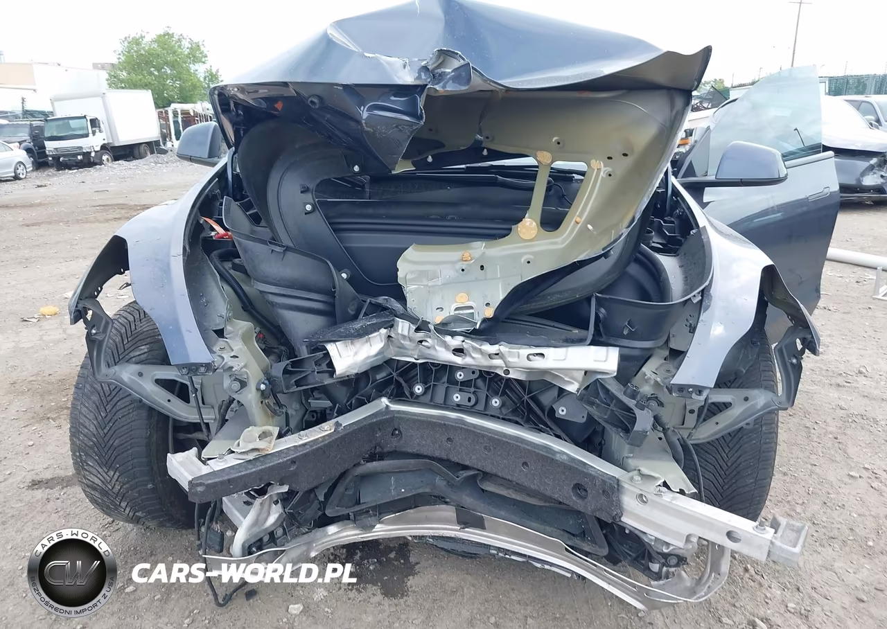 2022 Tesla Model Y Long Range Dual Motor All-Wheel Drive VIN:7SAYGDEE0NF457042 - 6