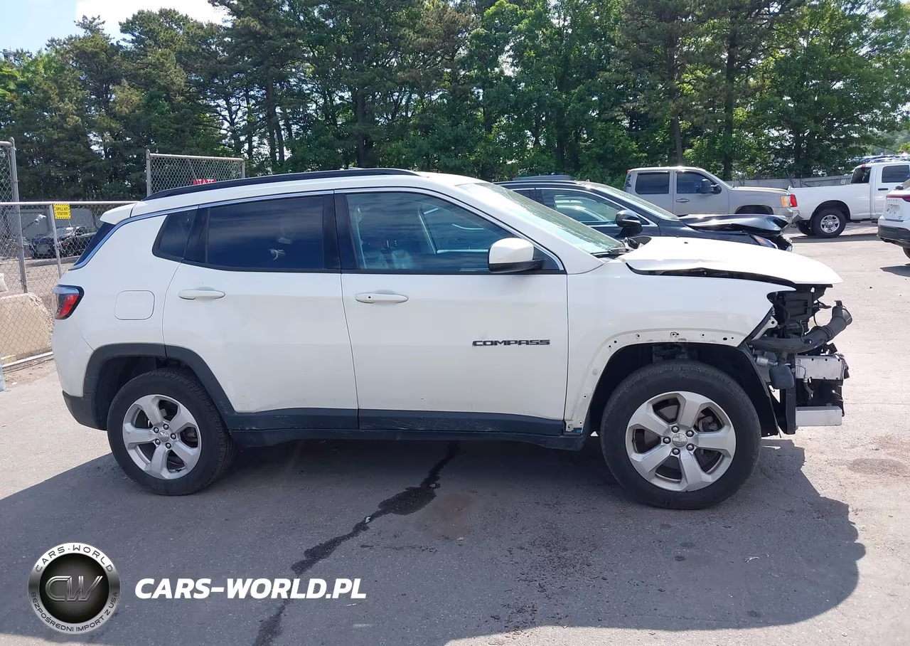 2019 Jeep Compass Latitude 4X4 VIN:3C4NJDBB6KT650305 - 14