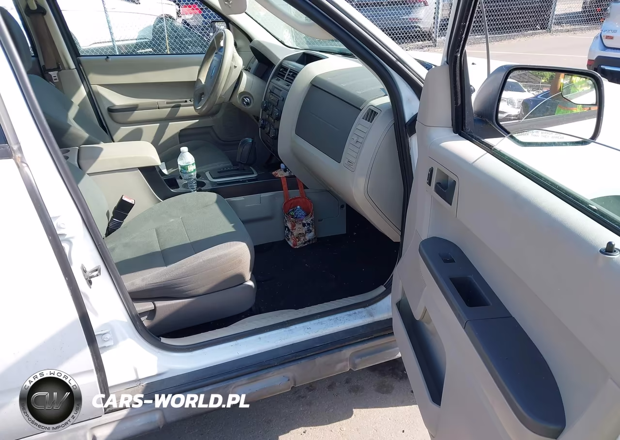 2012 Ford Escape Xls VIN:1FMCU9C76CKA91472 - 5