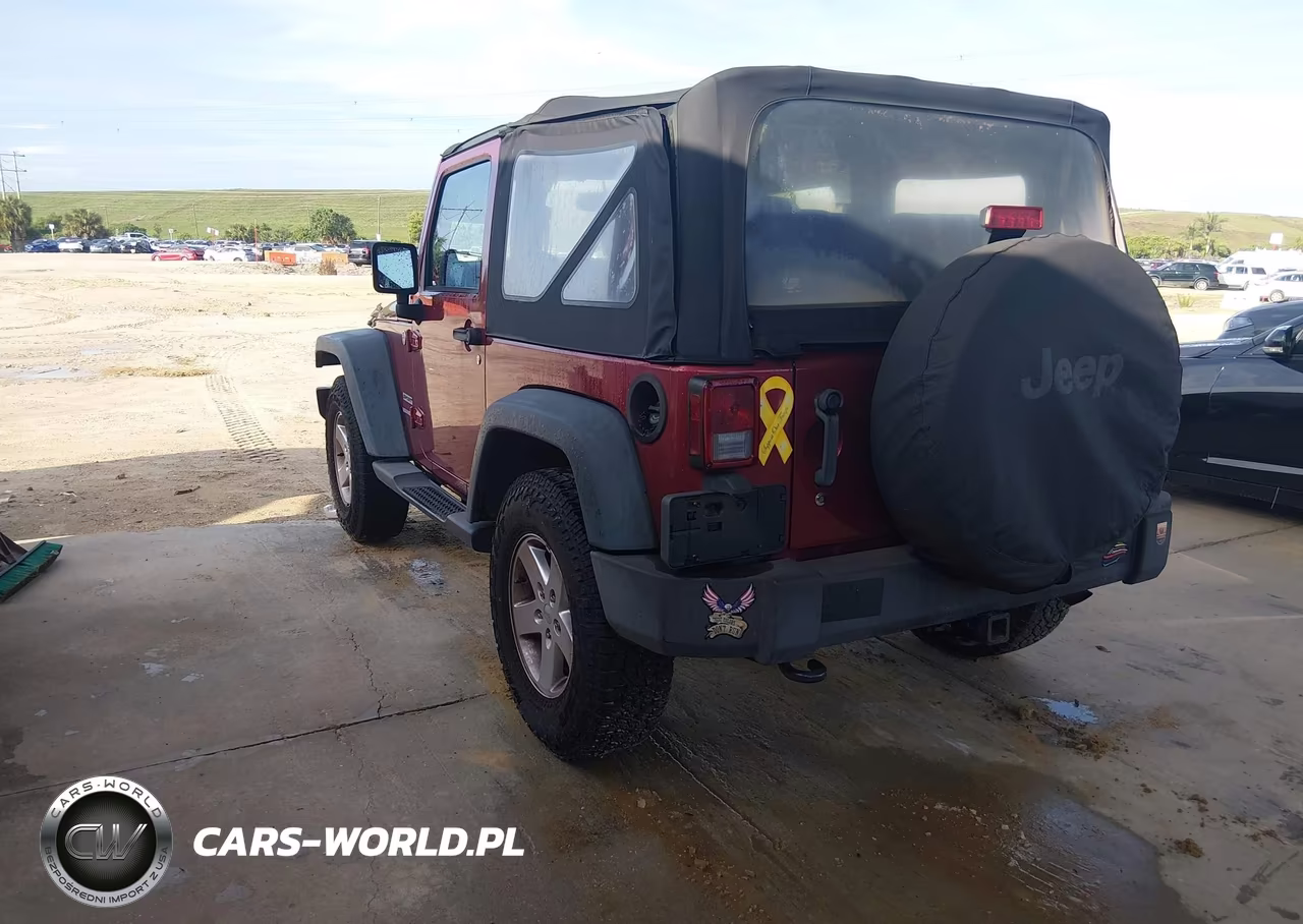 2013 Jeep Wrangler Sport VIN:1C4AJWAG1DL508031 - 3