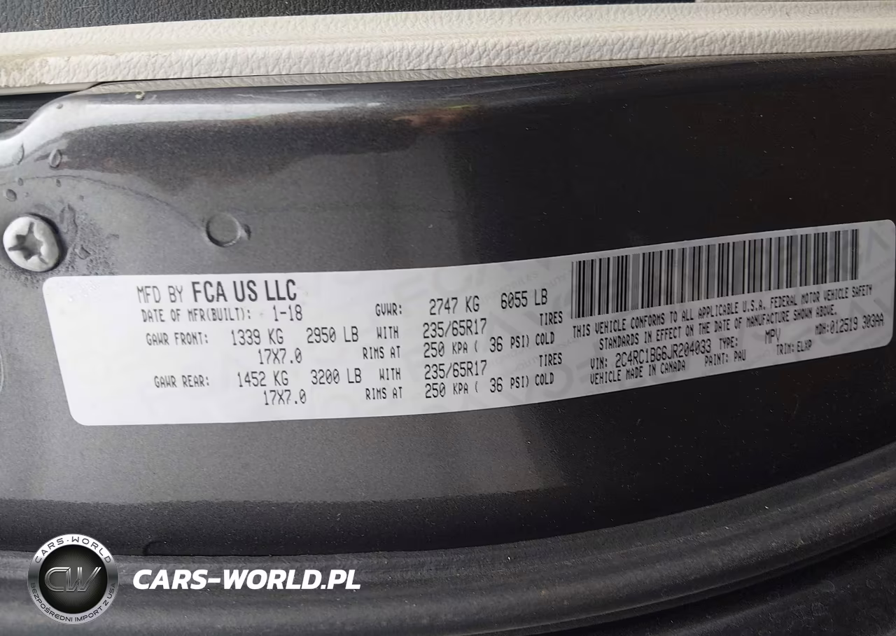 2018 Chrysler Pacifica Touring L VIN:2C4RC1BG6JR204033 - 9