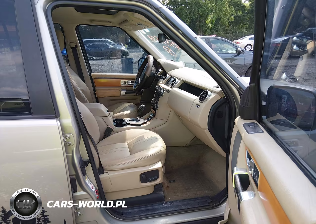 2010 Land Rover Lr4 VIN:SALAG2D42AA524795 - 5