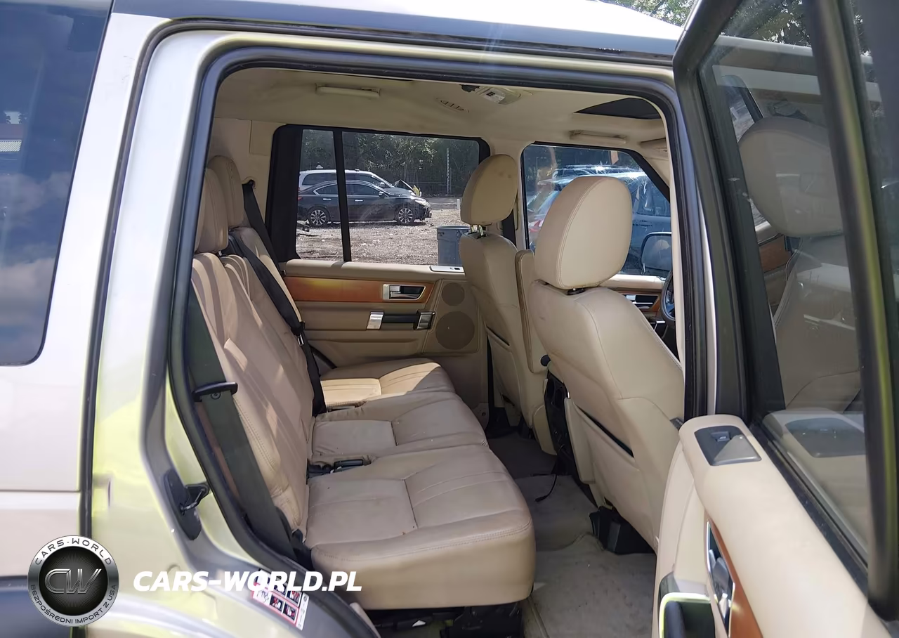 2010 Land Rover Lr4 VIN:SALAG2D42AA524795 - 8