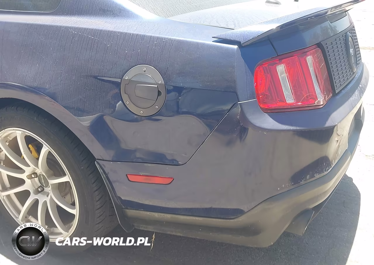 2011 Ford Mustang V6 Premium VIN:1ZVBP8AM2B5105856 - 6