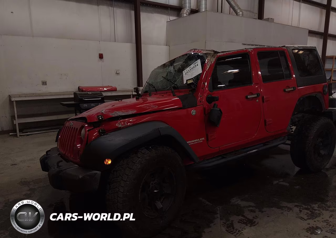 2012 Jeep Wrangler Unlimited Sahara VIN:1C4BJWEG3CL130923 - 2