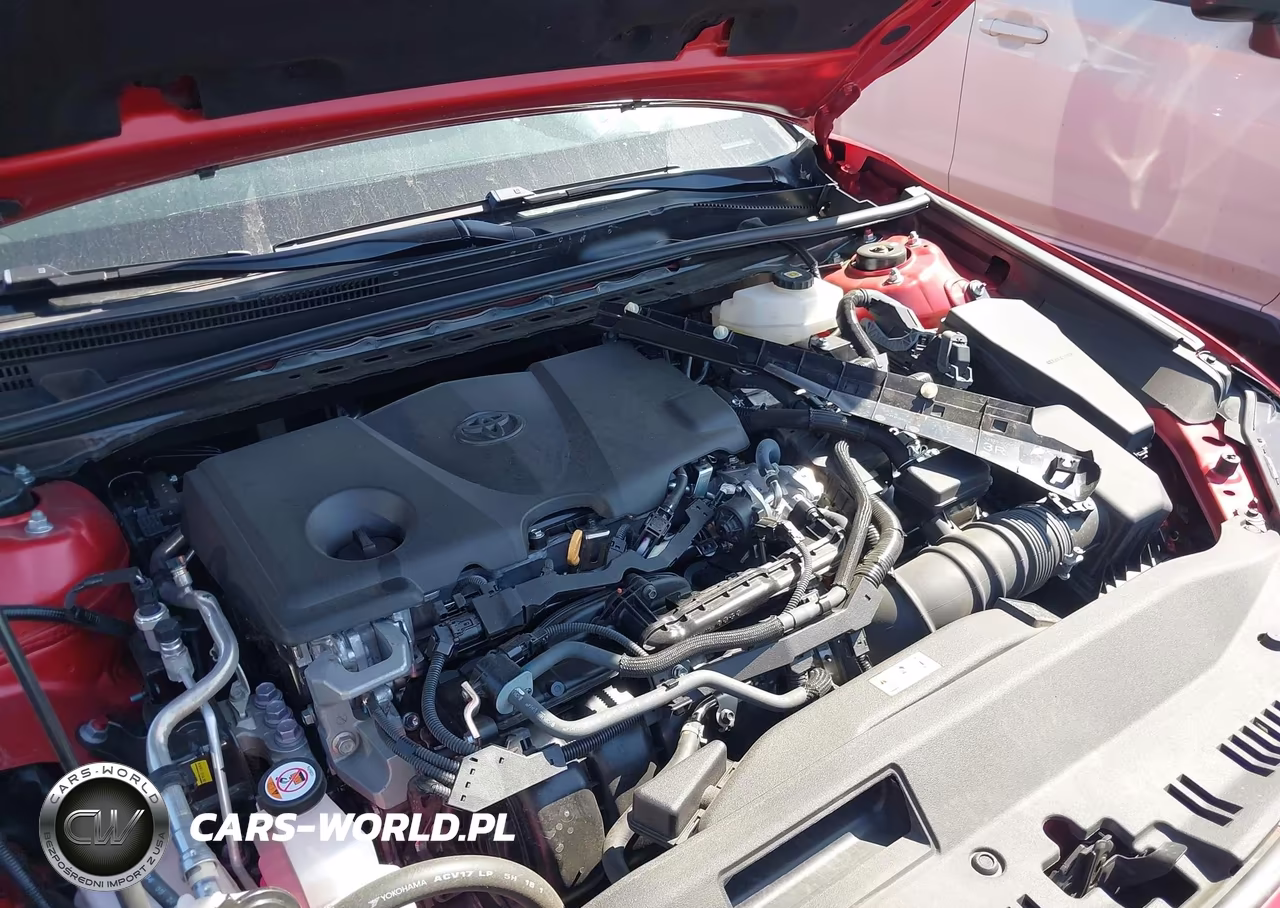 2025 Toyota Camry Le VIN:4T1DAACK8SU074419 - 10