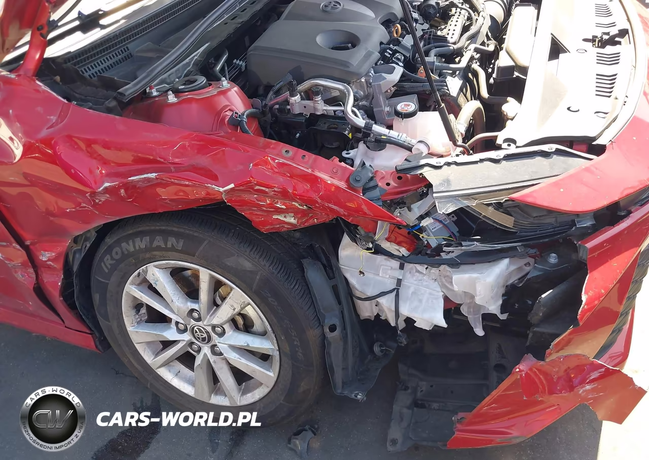 2025 Toyota Camry Le VIN:4T1DAACK8SU074419 - 18
