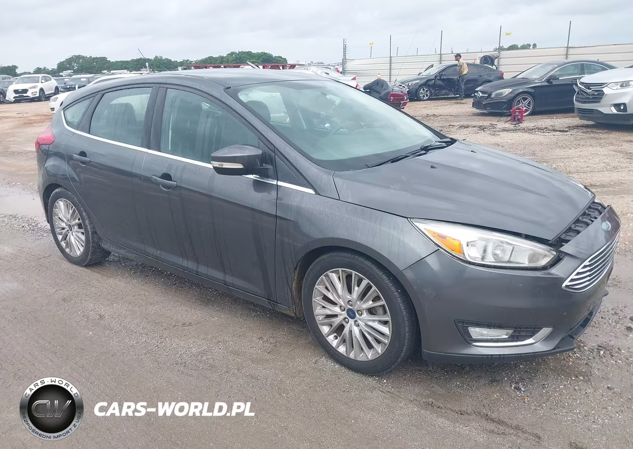 2016 Ford Focus Titanium – zdjęcie 1 z 10