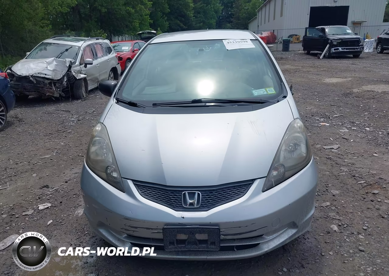 2011 Honda Fit VIN:JHMGE8G3XBC007097 - 12